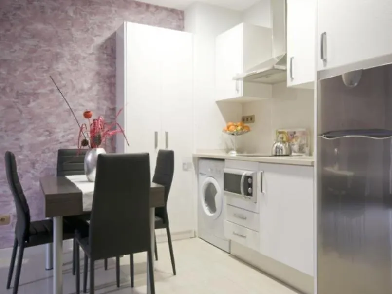 Aparthotel Rambla108 Barcelona 3*,  Spain