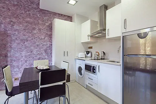 Aparthotel Rambla108 Barcelona 3*,