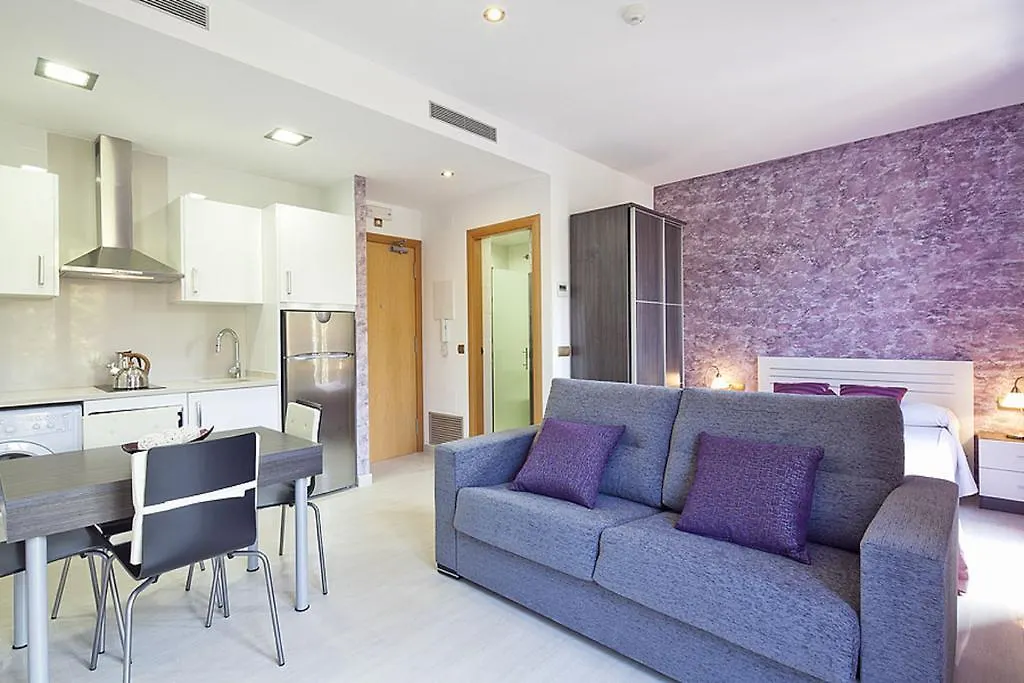 ***  ברצלונה Aparthotel Rambla108 ספרד