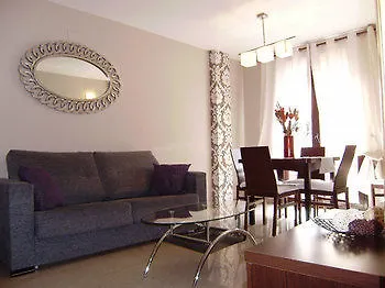 ברצלונה Aparthotel Rambla108 ספרד