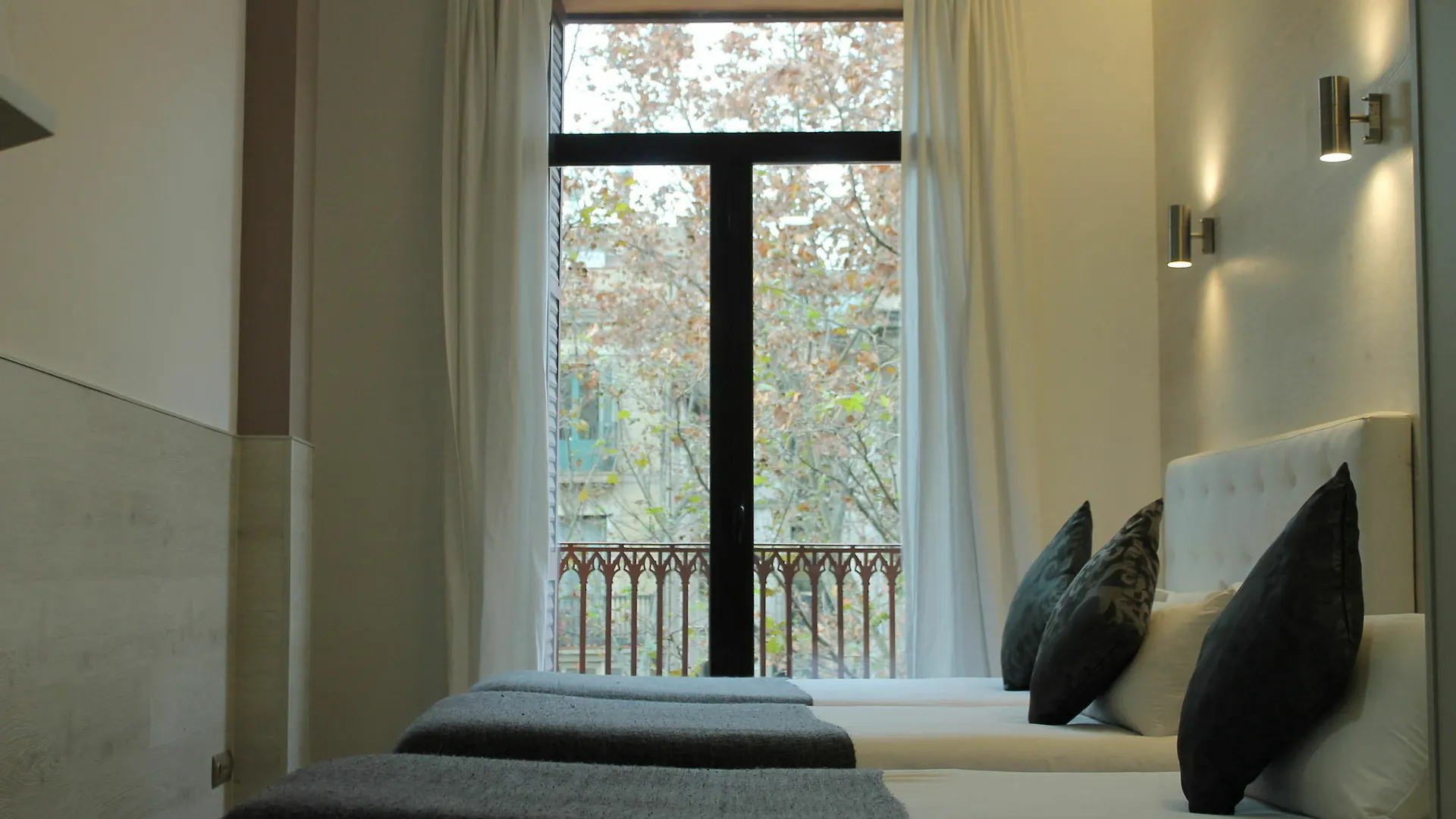 ברצלונה Aparthotel Rambla108 3*,